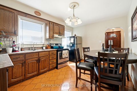 Photo 2 at 90 Ypres Road, Eglinton West, Toronto