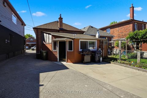 Photo 23 at 90 Ypres Road, Eglinton West, Toronto