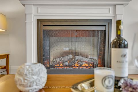 Photo 6 at 170 Fenn Avenue, Windfields, Toronto