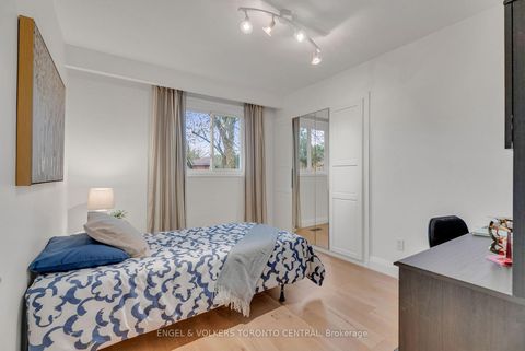Photo 27 at 170 Fenn Avenue, Windfields, Toronto