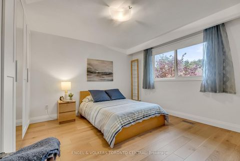 Photo 29 at 170 Fenn Avenue, Windfields, Toronto