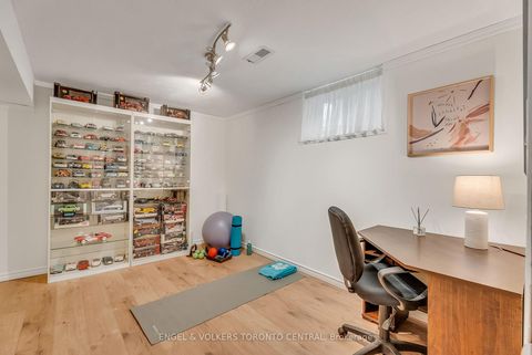 Photo 39 at 170 Fenn Avenue, Windfields, Toronto