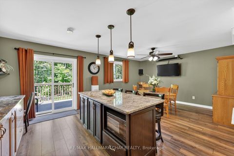 Photo 13 at 143 Emms Drive, Holly, Barrie