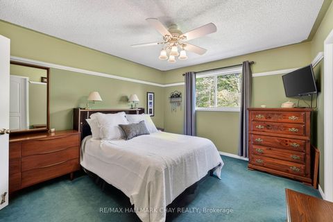 Photo 20 at 143 Emms Drive, Holly, Barrie