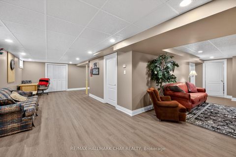 Photo 28 at 143 Emms Drive, Holly, Barrie