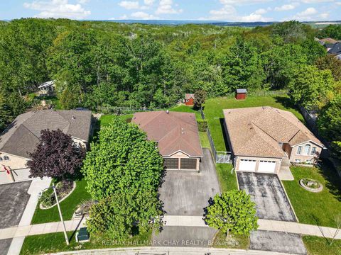 Photo 37 at 143 Emms Drive, Holly, Barrie