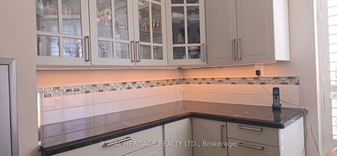 Photo 2 at 1108 - 410 malvern Avenue, Malvern, Toronto