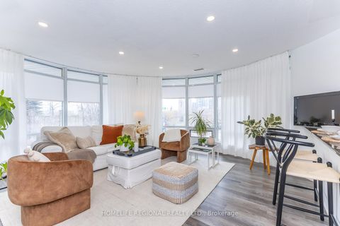 Photo 14 at 204 - 15 Windermere Avenue, Swansea, Toronto