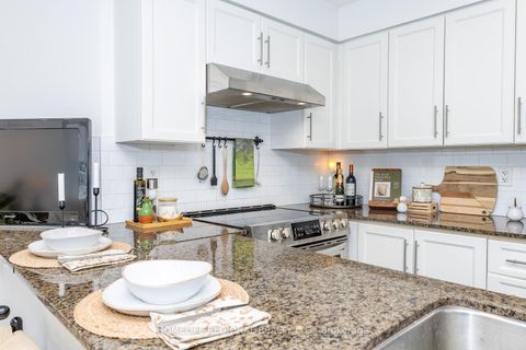 Photo 24 at 204 - 15 Windermere Avenue, Swansea, Toronto