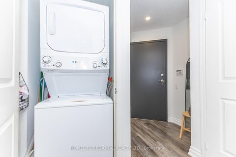 Photo 37 at 204 - 15 Windermere Avenue, Swansea, Toronto