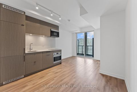 Photo 3 at 1019 - 20 Edward Street, Bay Street Corridor, Toronto