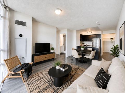 Photo 1 at 815 - 812 Lansdowne Avenue, Junction, Toronto