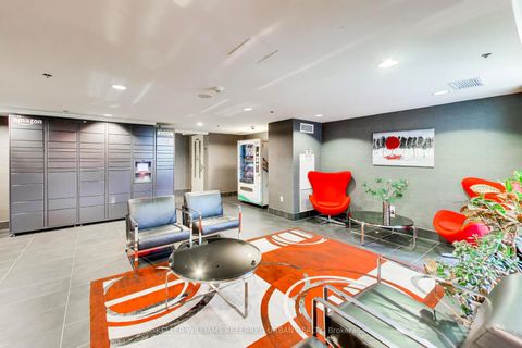 Photo 19 at 815 - 812 Lansdowne Avenue, Junction, Toronto