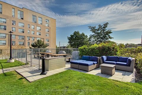 Photo 24 at 815 - 812 Lansdowne Avenue, Junction, Toronto