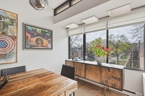 Photo 16 at 318 - 40 Oaklands Avenue, St. Clair, Toronto
