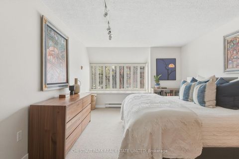 Photo 23 at 318 - 40 Oaklands Avenue, St. Clair, Toronto