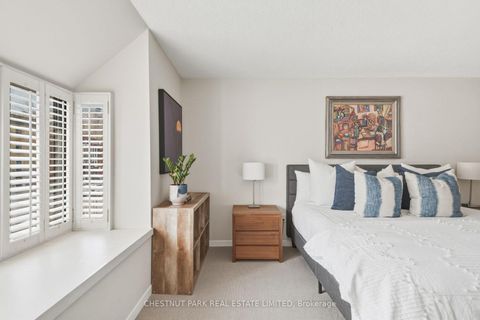 Photo 25 at 318 - 40 Oaklands Avenue, St. Clair, Toronto