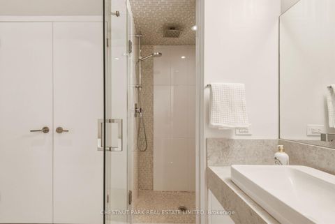 Photo 32 at 318 - 40 Oaklands Avenue, St. Clair, Toronto
