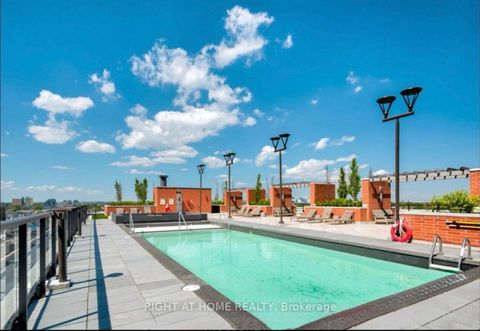 Photo 12 at 608 - 3091 Dufferin Street, Glen Park, Toronto