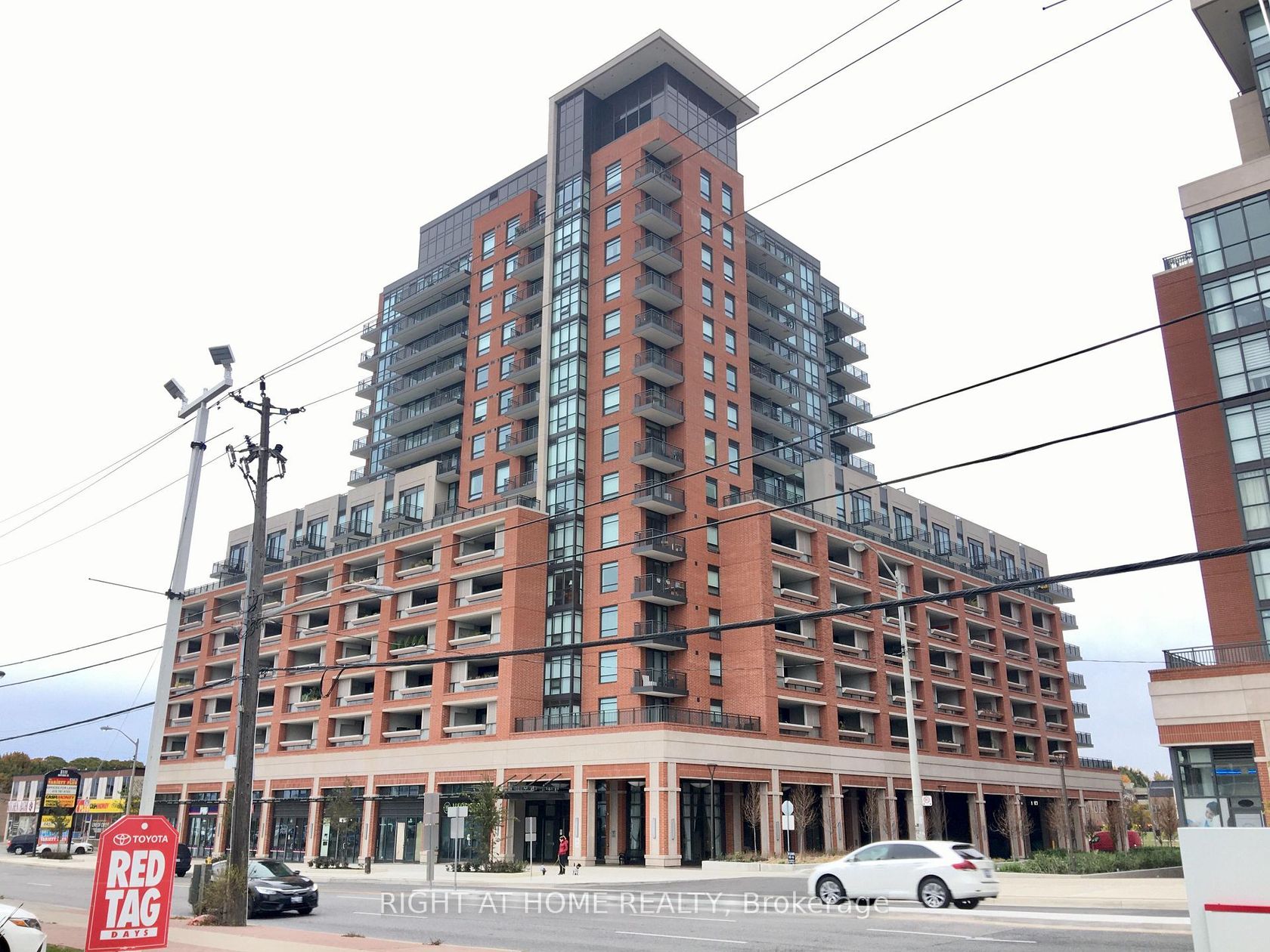 608 - 3091 Dufferin Street, Glen Park, Toronto 