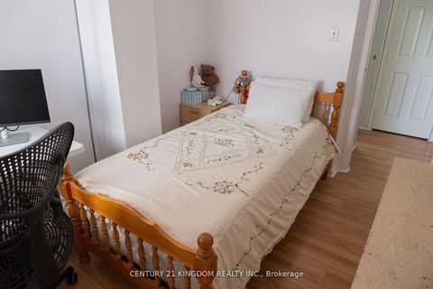 Photo 18 at 80 - 30 Wingarden Court, Malvern, Toronto