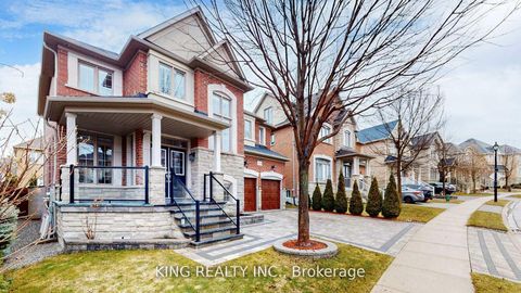 Photo 2 at 939 Goring Circle, Wyndham, Newmarket