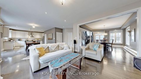 Photo 13 at 939 Goring Circle, Wyndham, Newmarket