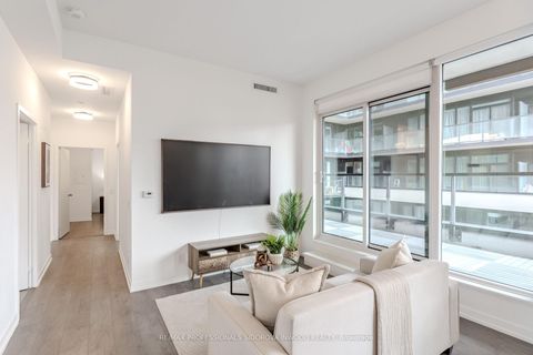 Photo 8 at 515 - 270 Dufferin Street, South Parkdale, Toronto
