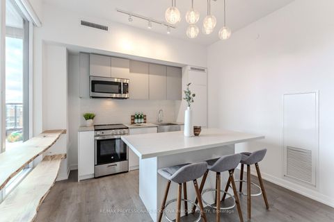 Photo 10 at 515 - 270 Dufferin Street, South Parkdale, Toronto