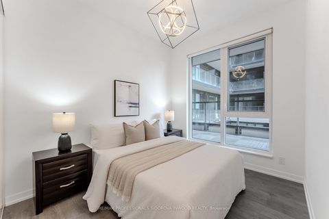 Photo 15 at 515 - 270 Dufferin Street, South Parkdale, Toronto