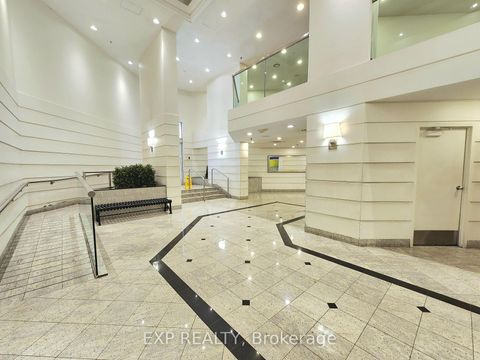 Photo 1 at 1421 - 711 Bay Street, Bay Street Corridor, Toronto