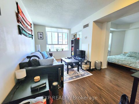 Photo 2 at 1421 - 711 Bay Street, Bay Street Corridor, Toronto