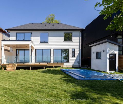 Photo 13 at 99 Lake Promenade, Long Branch, Toronto