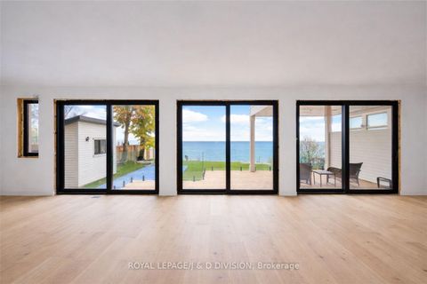 Photo 22 at 99 Lake Promenade, Long Branch, Toronto