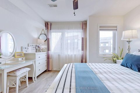 Photo 10 at 27 Thomas Mulholland Drive, CFB, Toronto