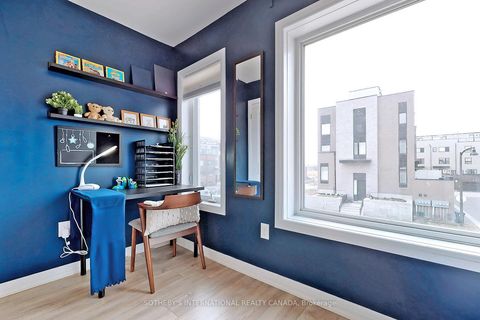 Photo 15 at 27 Thomas Mulholland Drive, CFB, Toronto