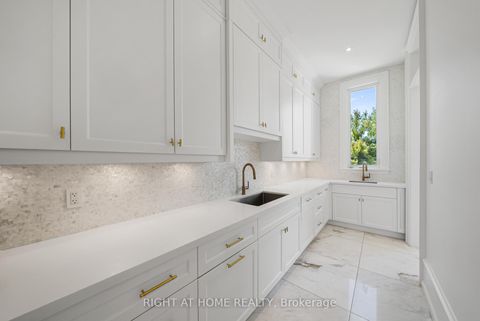 Photo 16 at 16 Sirona's Lane, Bayview Southeast, Aurora