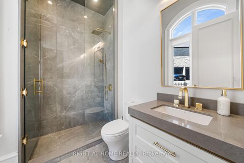 Photo 21 at 16 Sirona's Lane, Bayview Southeast, Aurora