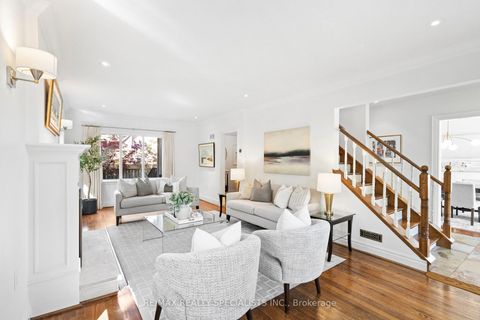 Photo 3 at 78 Meadowbank Road, City Centre West, Toronto