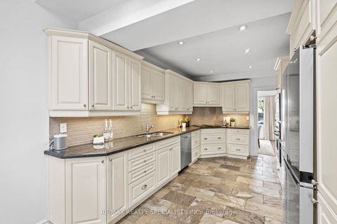 Photo 9 at 78 Meadowbank Road, City Centre West, Toronto