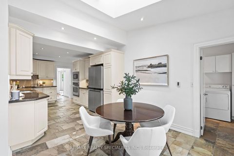 Photo 12 at 78 Meadowbank Road, City Centre West, Toronto