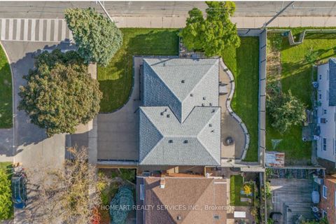 Photo 2 at 35 Munford Crescent, Parkview, Toronto