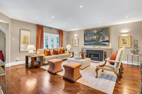 Photo 2 at 137 Highbourne Road, Eglinton, Toronto