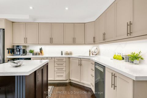 Photo 11 at 137 Highbourne Road, Eglinton, Toronto
