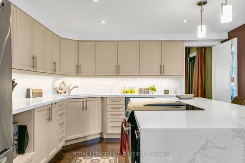 Photo 12 at 137 Highbourne Road, Eglinton, Toronto
