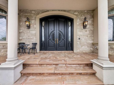 Photo 1 at 100 Rocmary Place, Kleinburg, Vaughan
