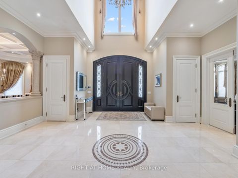 Photo 2 at 100 Rocmary Place, Kleinburg, Vaughan