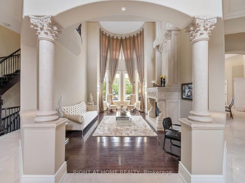 Photo 4 at 100 Rocmary Place, Kleinburg, Vaughan
