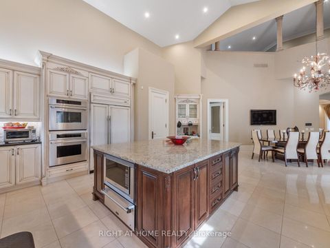 Photo 11 at 100 Rocmary Place, Kleinburg, Vaughan