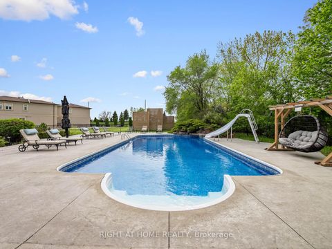 Photo 34 at 100 Rocmary Place, Kleinburg, Vaughan
